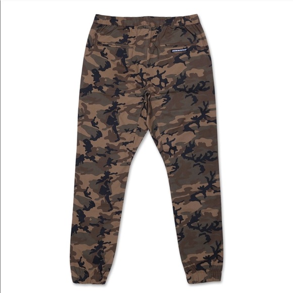 🎯HOST PICK🎯- Crooks&Castles Joggers⛓ - Picture 3 of 6